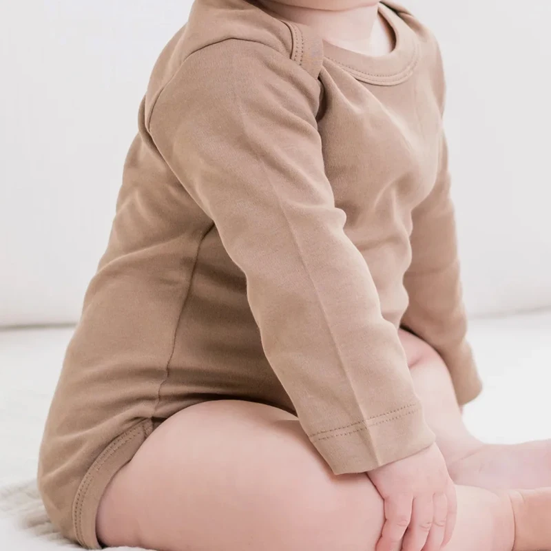 Wholesale bamboo pajamas with zipper, showcasing sustainable, soft, and eco-friendly fabric ideal for businesses seeking premium sleepwear options.