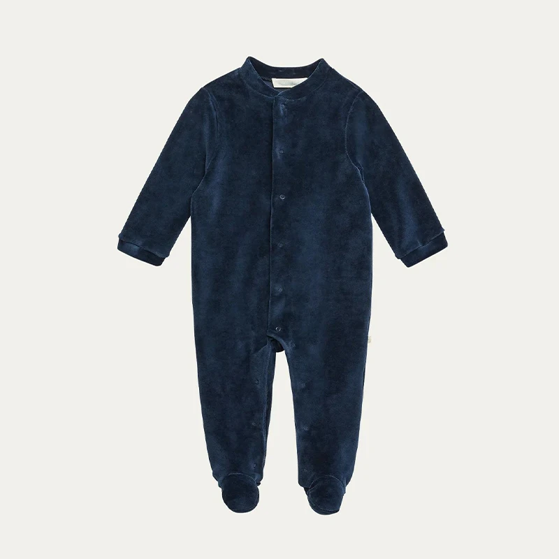 Bamboo baby clothes in bulk, showcasing eco-friendly, soft, and sustainable fabrics perfect for B2B wholesale buyers.